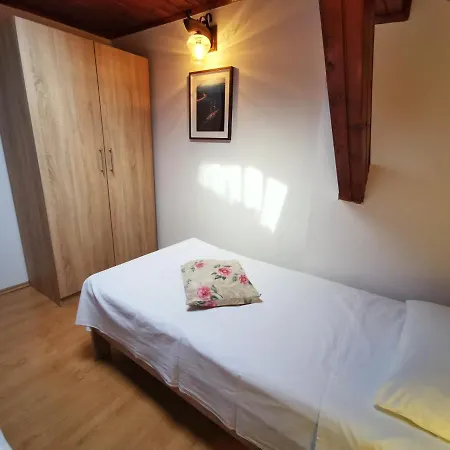 Apartament Sokolic *