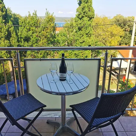 Apartament Sokolic Nerezine